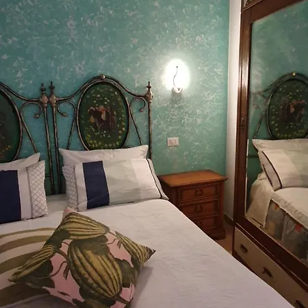 La Castellana Couette-café 3*